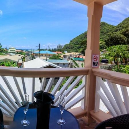 Maggie'S Inn Soufrière Buitenkant foto